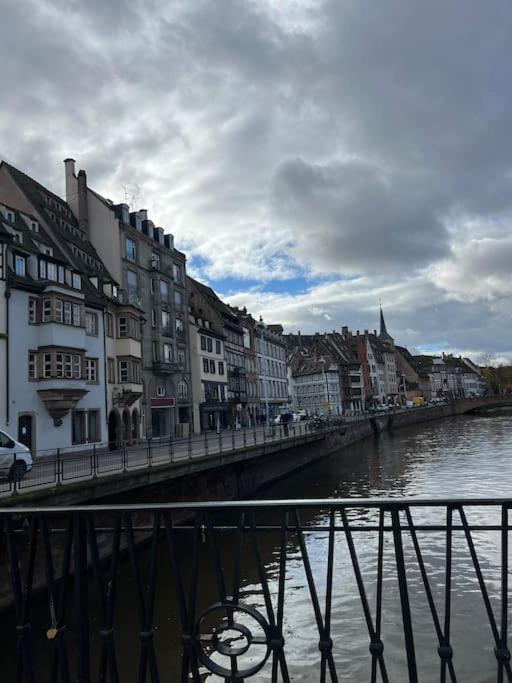 Luxueux Appartement Pres De La Cathedrale Strasbourg Kültér fotó